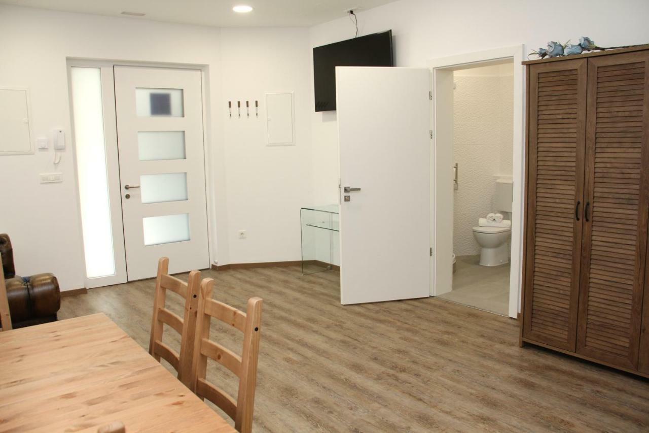Maja Apartment Sibenik Bagian luar foto